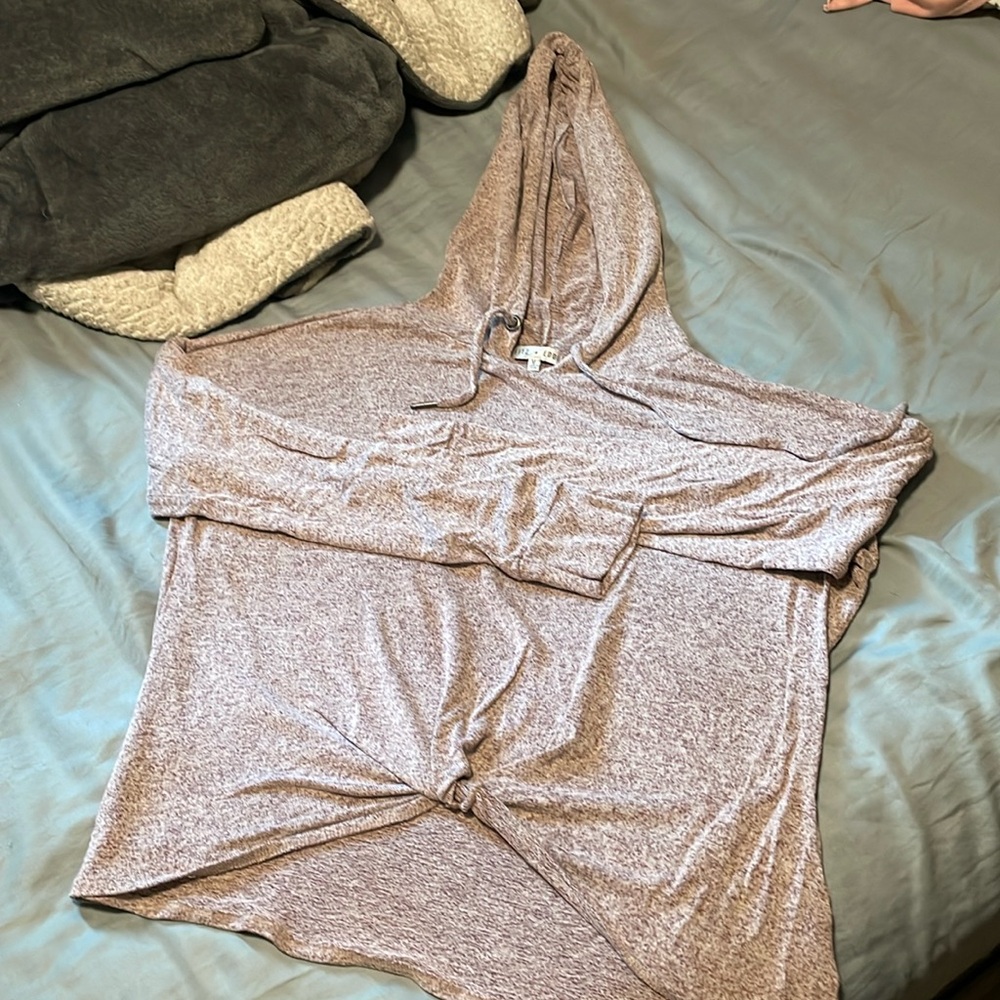Fitz + Eddi Lightweight Drawstring Hooed Sweatshirt with Twist Front